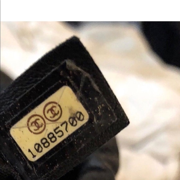 Chanel Lg Coco Cabas Distressed Caviar Leather Bag - Picture 5 of 8